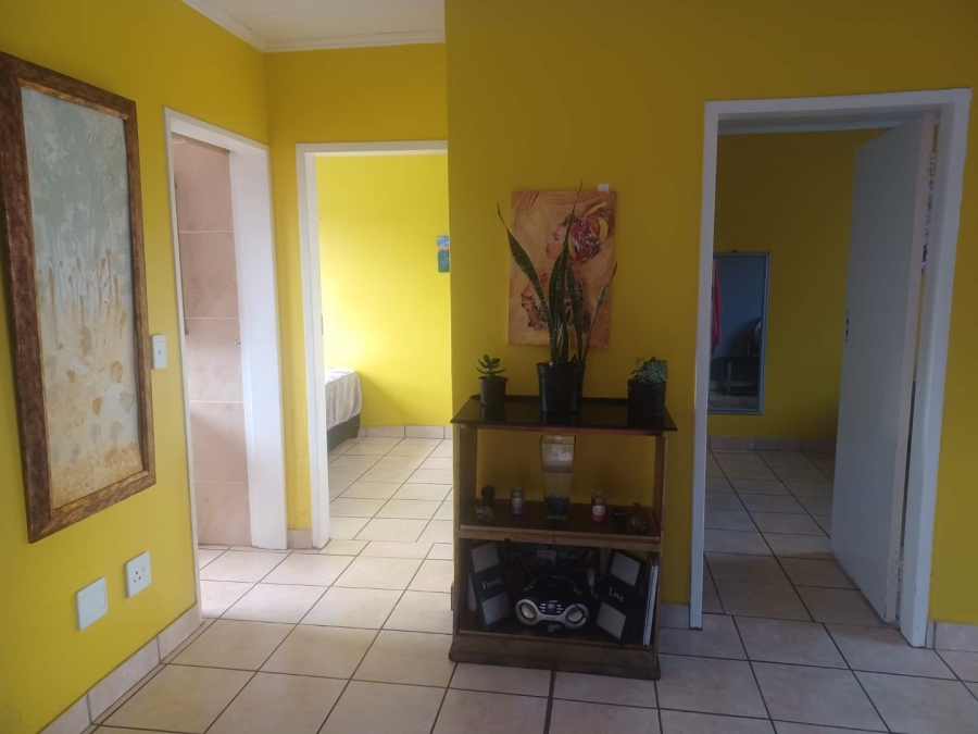 2 Bedroom Property for Sale in Andeon Gauteng