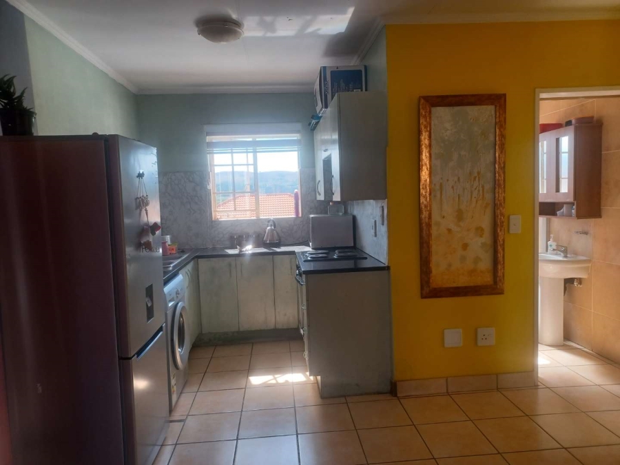 2 Bedroom Property for Sale in Andeon Gauteng