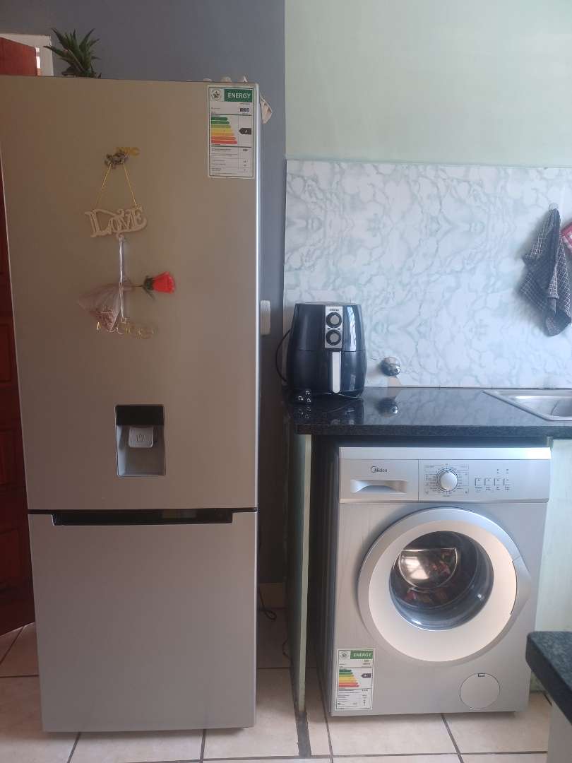 2 Bedroom Property for Sale in Andeon Gauteng