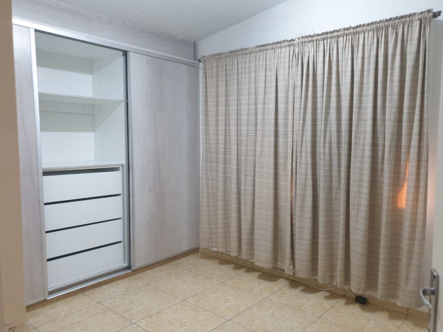 3 Bedroom Property for Sale in Ridgeway Gauteng