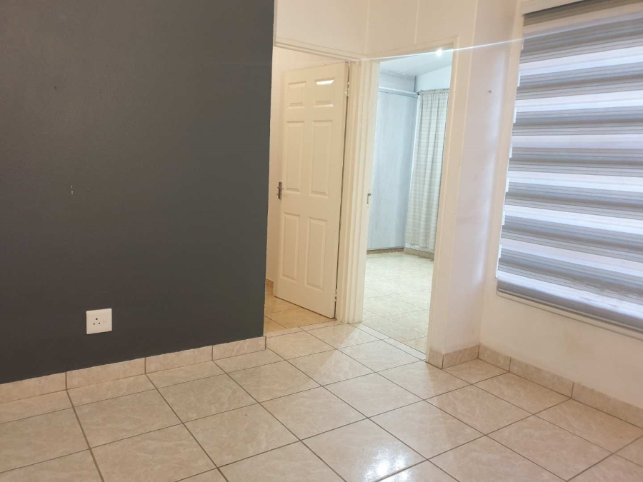3 Bedroom Property for Sale in Ridgeway Gauteng