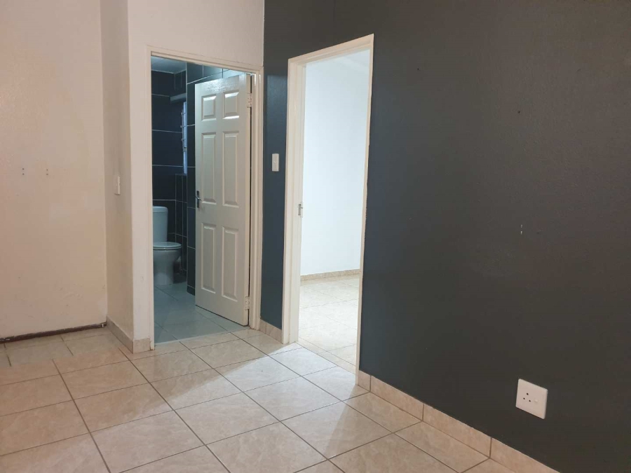 3 Bedroom Property for Sale in Ridgeway Gauteng