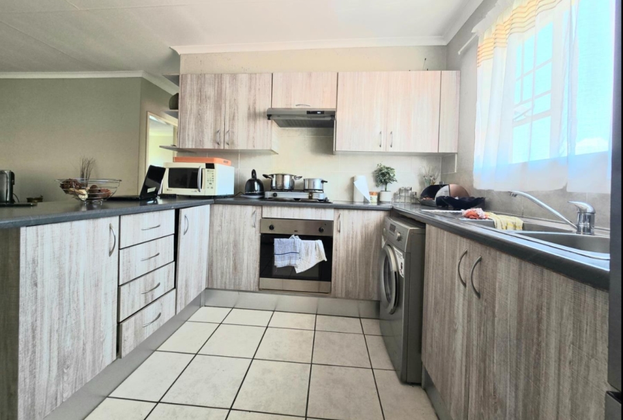 2 Bedroom Property for Sale in Rynfield A H Gauteng