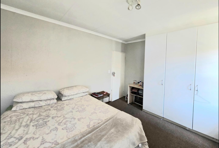 2 Bedroom Property for Sale in Rynfield A H Gauteng