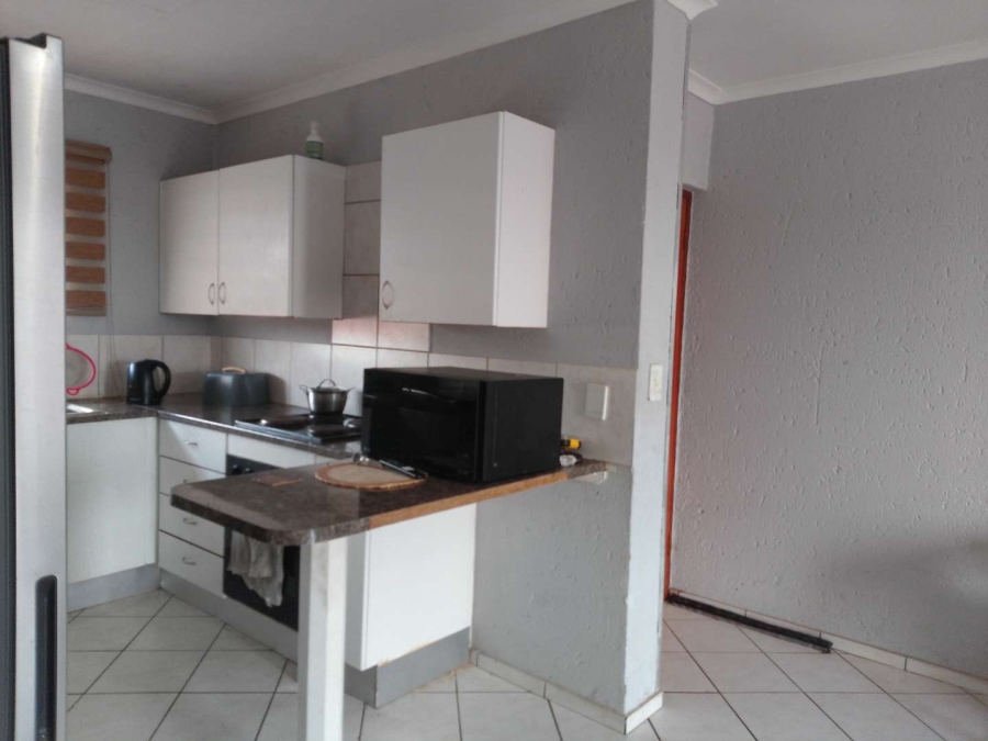 2 Bedroom Property for Sale in Groblerpark Ext 9 Gauteng