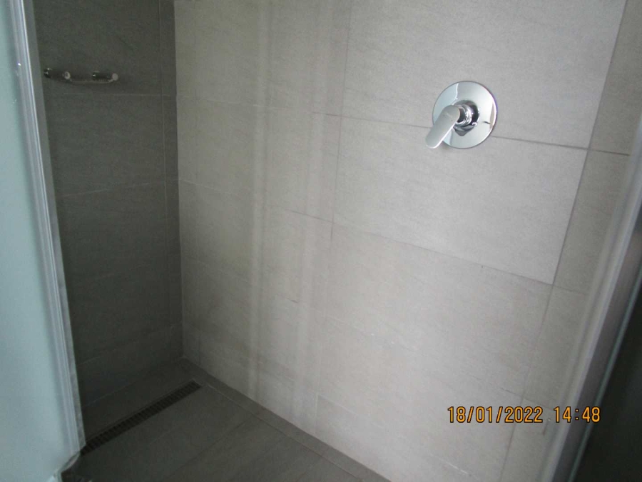 To Let 3 Bedroom Property for Rent in Rosebank Gauteng