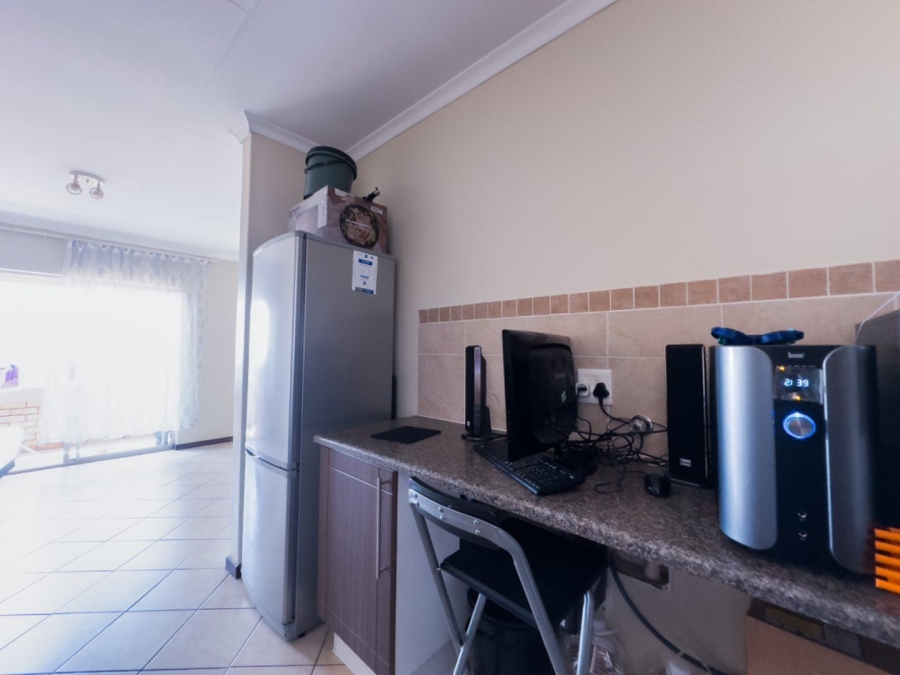 2 Bedroom Property for Sale in Mooikloof Ridge Gauteng