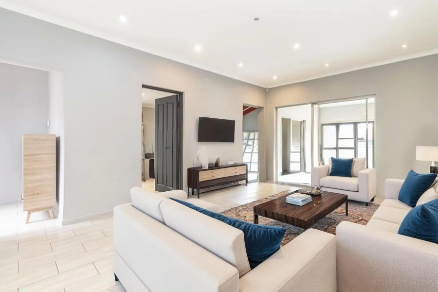 3 Bedroom Property for Sale in Bromhof Gauteng