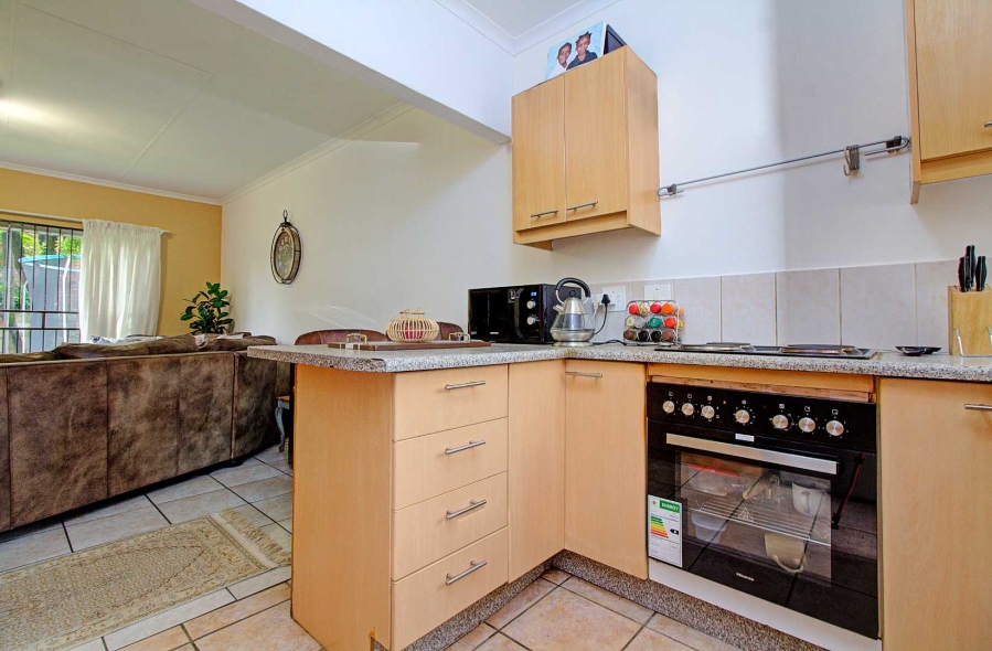 2 Bedroom Property for Sale in Weltevreden Park Gauteng