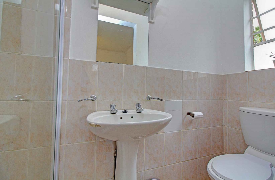 2 Bedroom Property for Sale in Weltevreden Park Gauteng