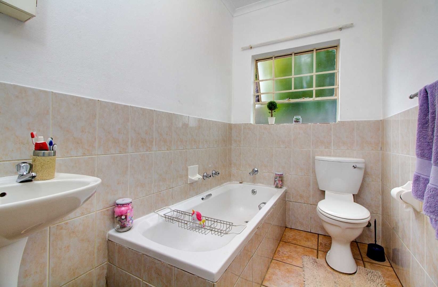 2 Bedroom Property for Sale in Weltevreden Park Gauteng