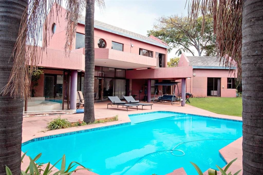 To Let 5 Bedroom Property for Rent in Hurlingham Gauteng