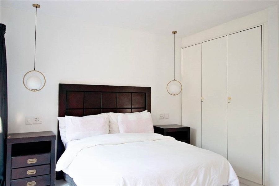 To Let 5 Bedroom Property for Rent in Hurlingham Gauteng