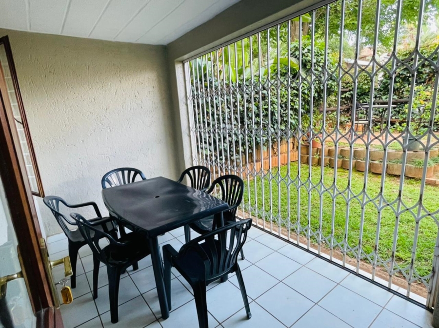 To Let 2 Bedroom Property for Rent in Illovo Gauteng