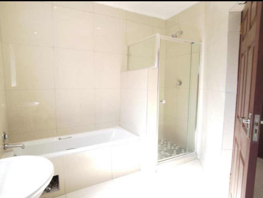 6 Bedroom Property for Sale in Summerset Gauteng