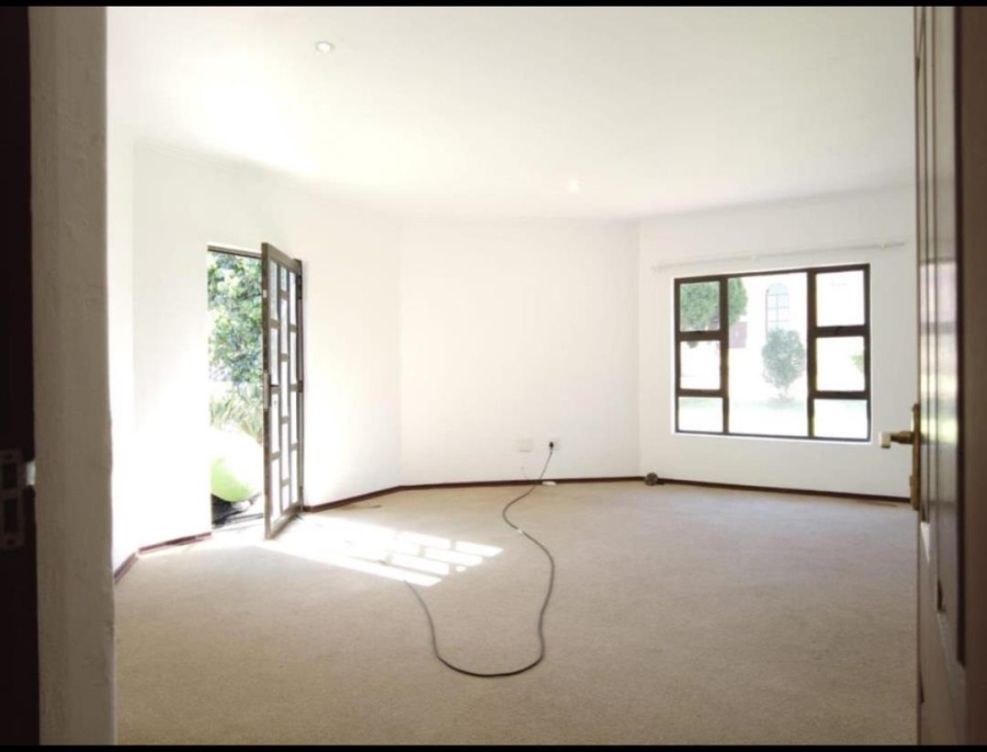 6 Bedroom Property for Sale in Summerset Gauteng
