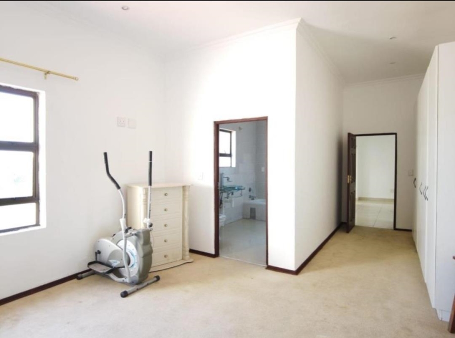 6 Bedroom Property for Sale in Summerset Gauteng