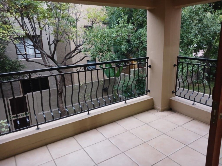 To Let 1 Bedroom Property for Rent in Lonehill Gauteng