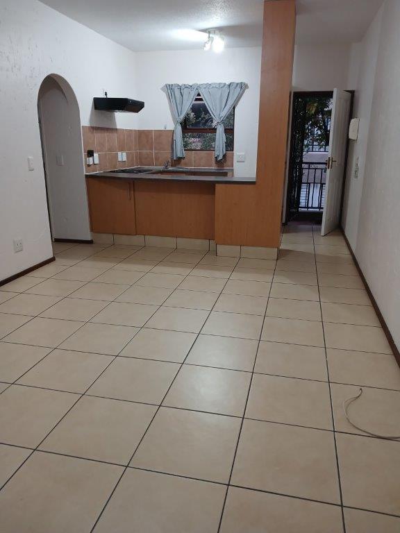 To Let 1 Bedroom Property for Rent in Lonehill Gauteng