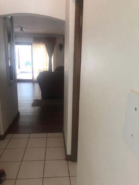 To Let 3 Bedroom Property for Rent in Illovo Gauteng
