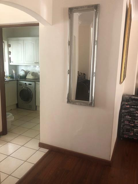 To Let 3 Bedroom Property for Rent in Illovo Gauteng