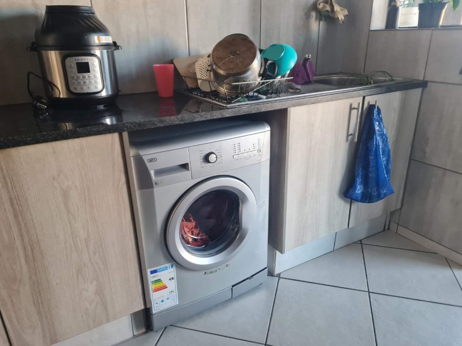3 Bedroom Property for Sale in Ravenswood Gauteng