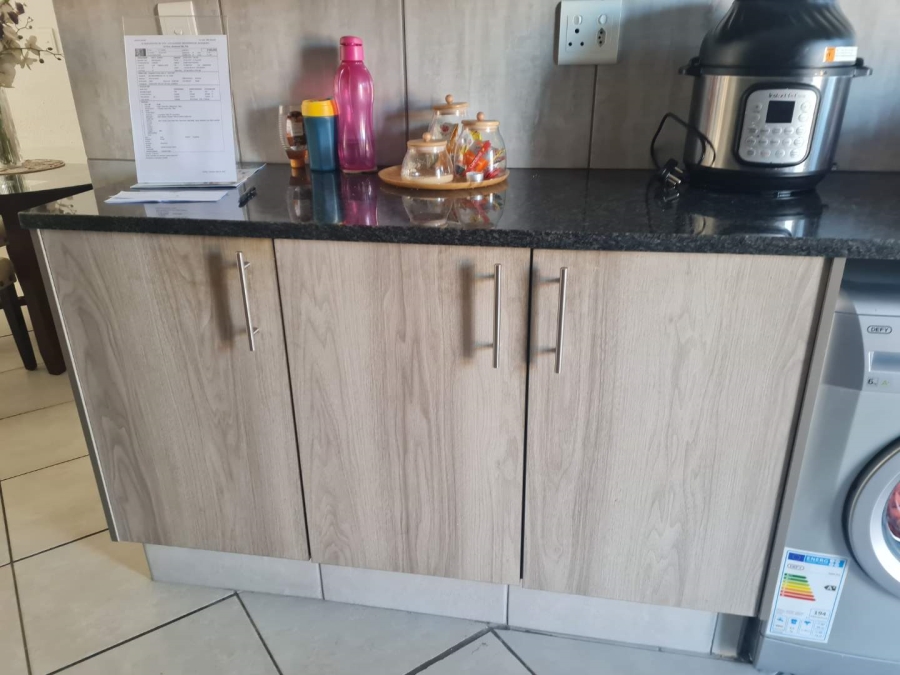 3 Bedroom Property for Sale in Ravenswood Gauteng