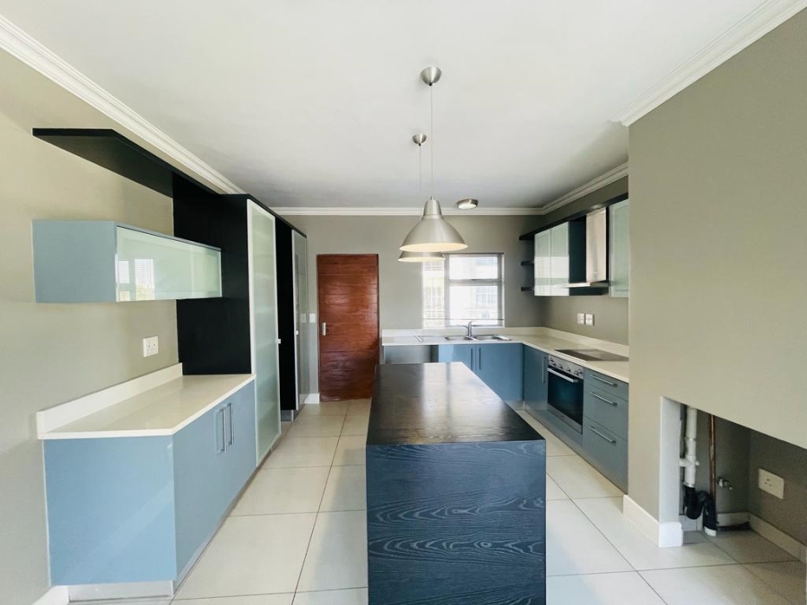 To Let 2 Bedroom Property for Rent in Wendywood Gauteng