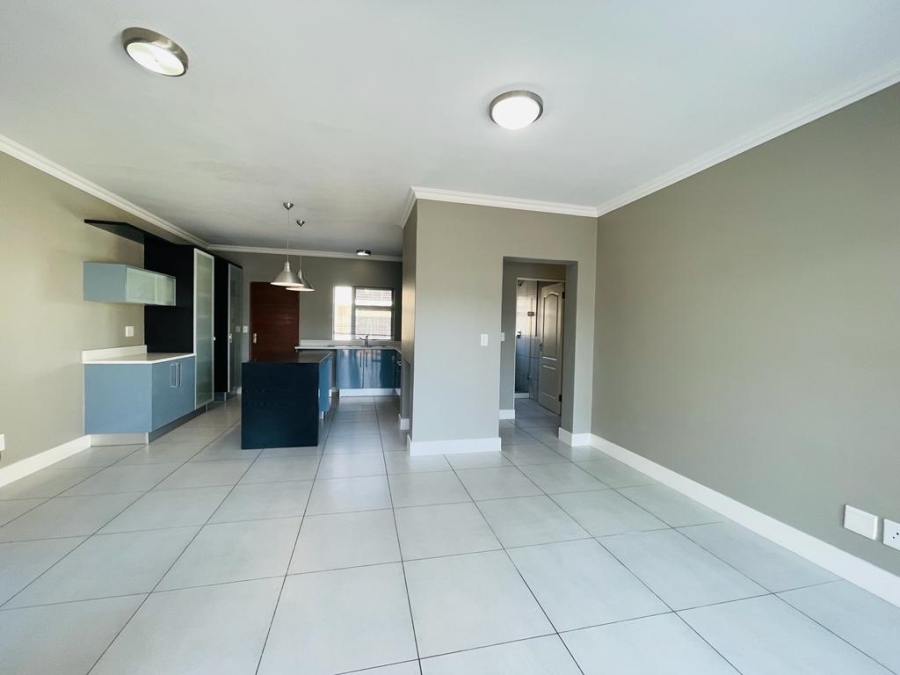 To Let 2 Bedroom Property for Rent in Wendywood Gauteng