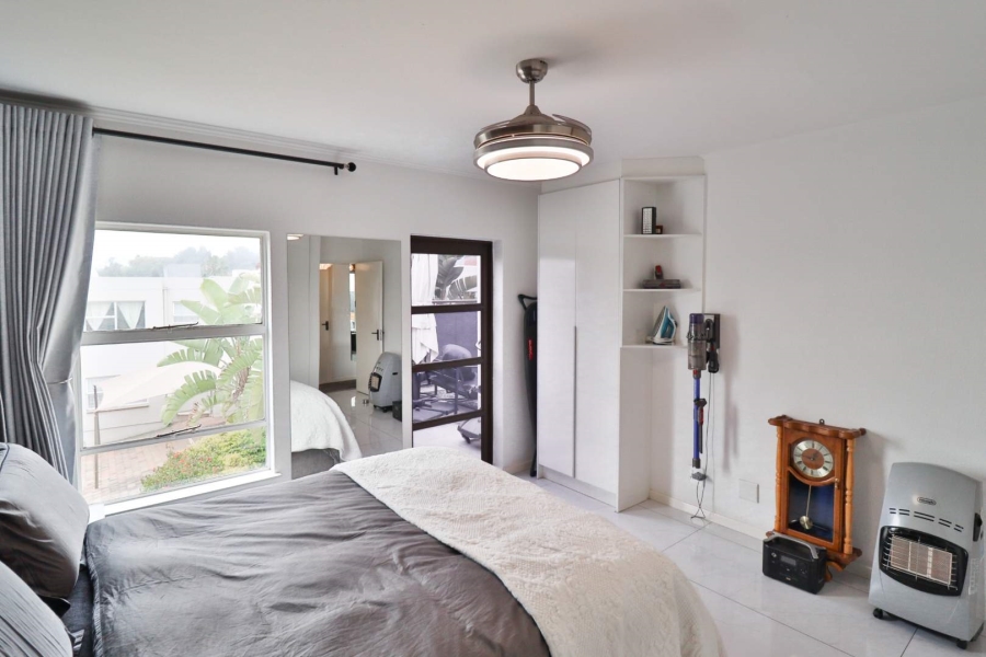 2 Bedroom Property for Sale in Bryanston Gauteng