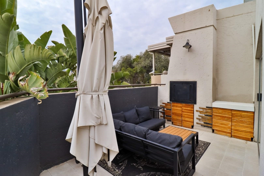 2 Bedroom Property for Sale in Bryanston Gauteng