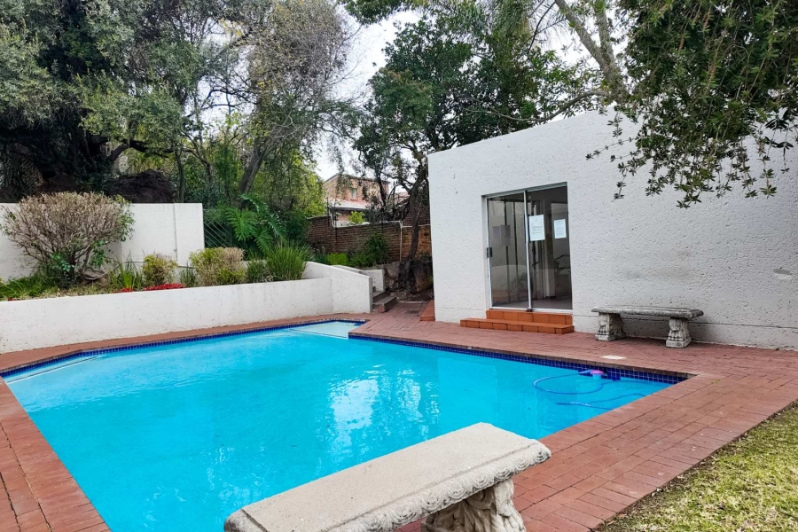 2 Bedroom Property for Sale in Bryanston Gauteng