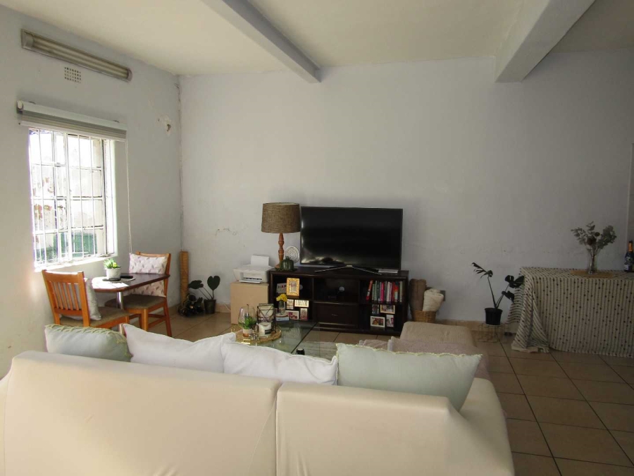 5 Bedroom Property for Sale in Brixton Gauteng