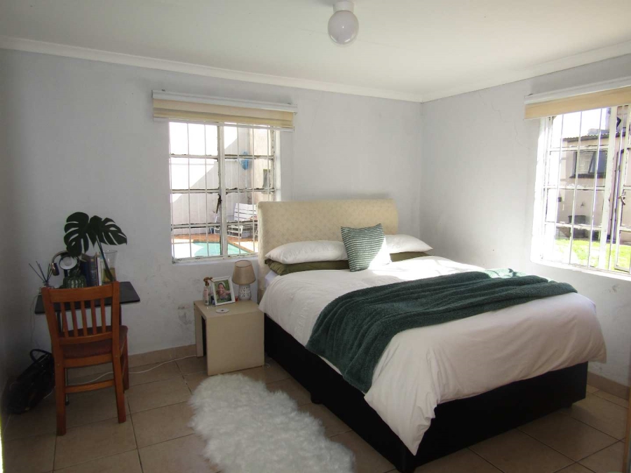 5 Bedroom Property for Sale in Brixton Gauteng