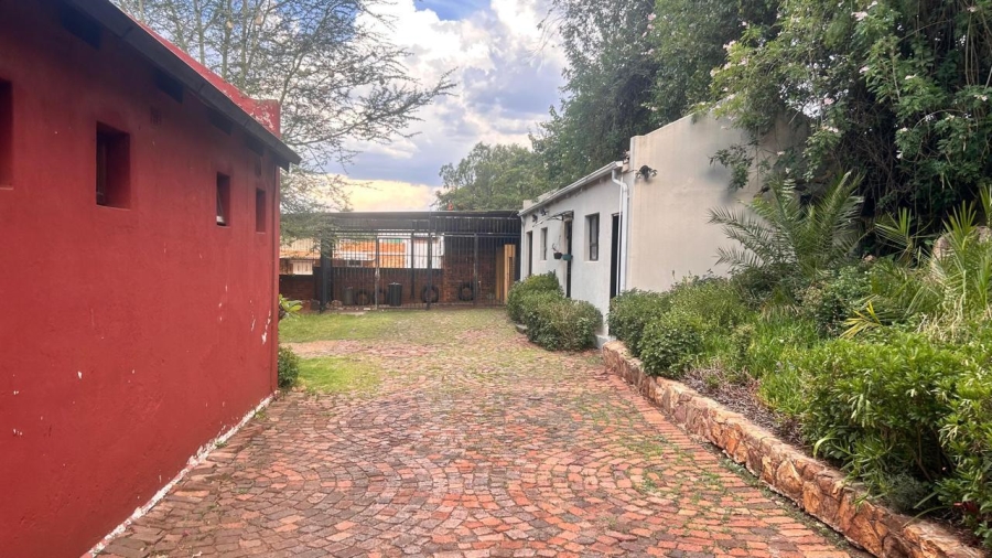 4 Bedroom Property for Sale in Observatory Gauteng