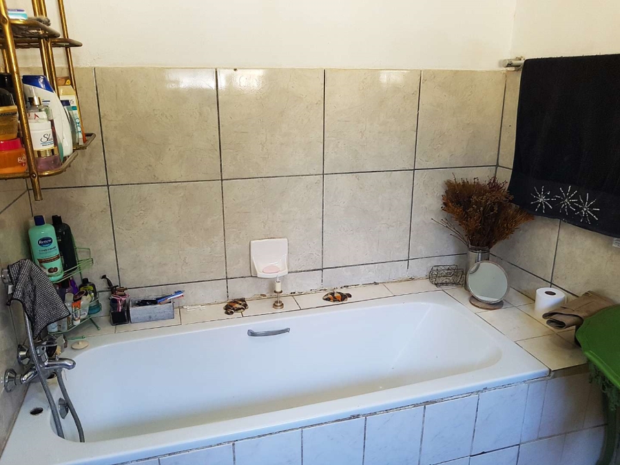 4 Bedroom Property for Sale in East Lynne Gauteng