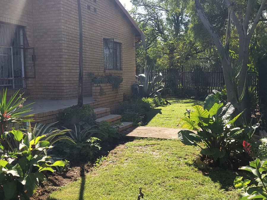 4 Bedroom Property for Sale in East Lynne Gauteng