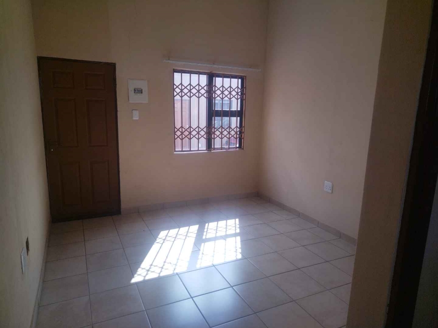 16 Bedroom Property for Sale in Soshanguve South Gauteng