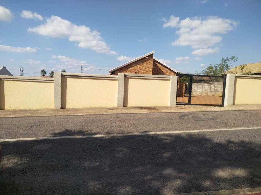 3 Bedroom Property for Sale in Soshanguve DD Gauteng