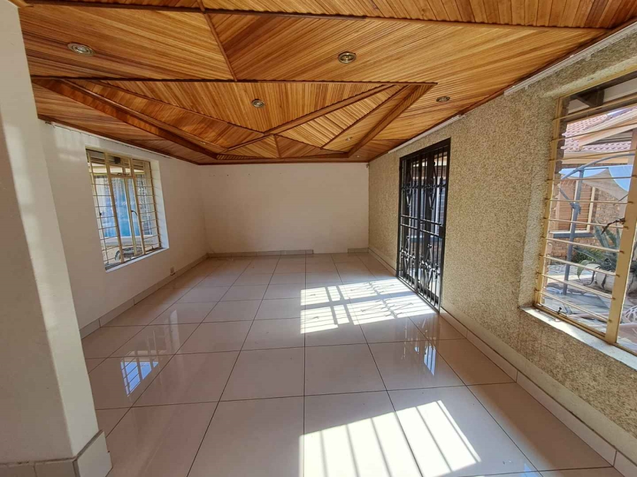 To Let 2 Bedroom Property for Rent in The Reeds Gauteng