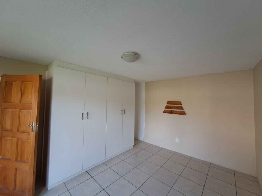 To Let 2 Bedroom Property for Rent in The Reeds Gauteng