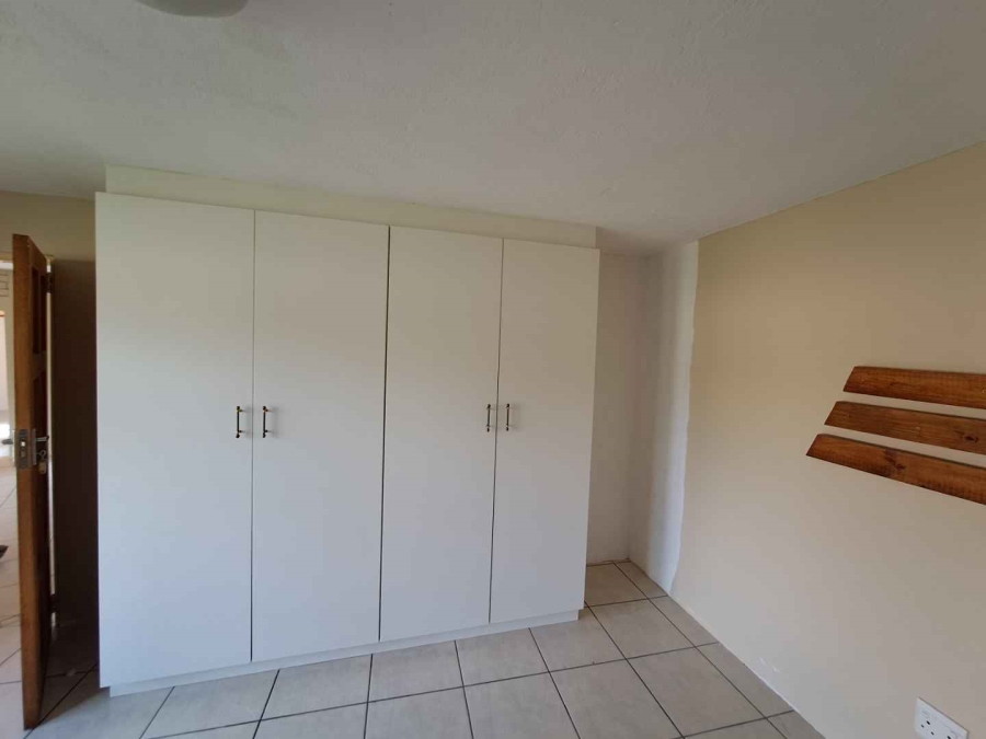 To Let 2 Bedroom Property for Rent in The Reeds Gauteng