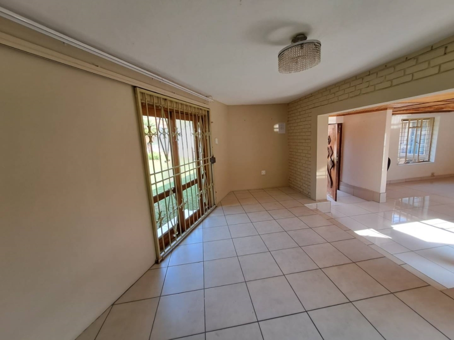 To Let 2 Bedroom Property for Rent in The Reeds Gauteng