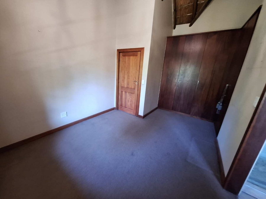 To Let 3 Bedroom Property for Rent in Douglasdale Gauteng