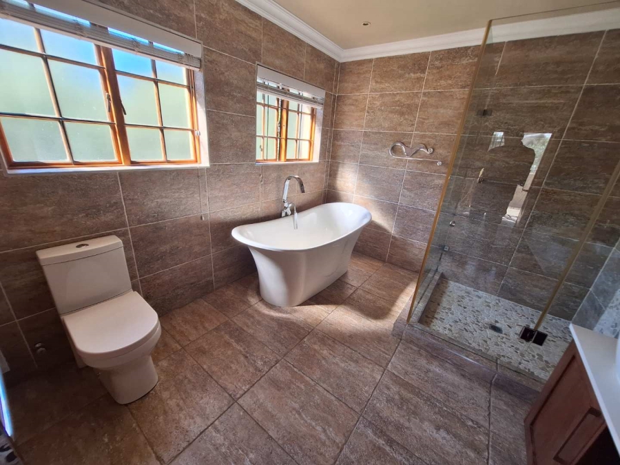 To Let 3 Bedroom Property for Rent in Douglasdale Gauteng