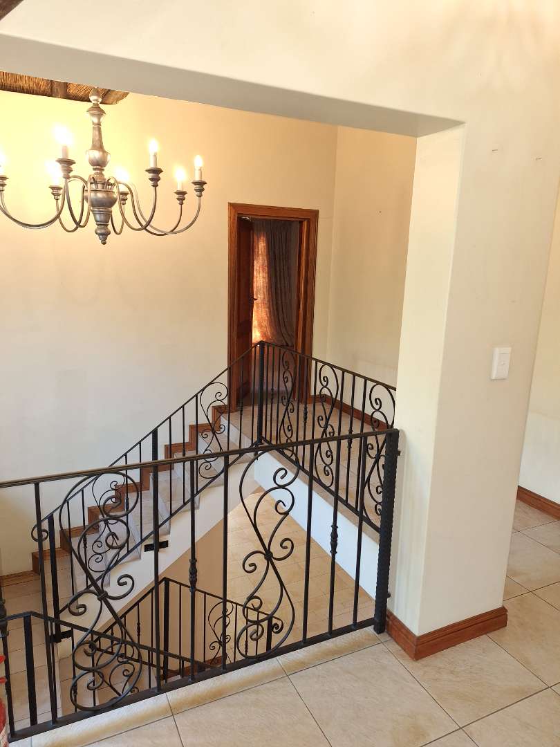 To Let 3 Bedroom Property for Rent in Douglasdale Gauteng