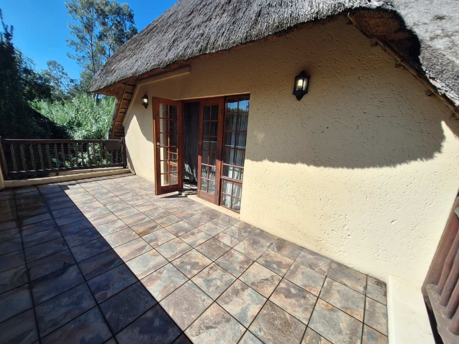 To Let 3 Bedroom Property for Rent in Douglasdale Gauteng