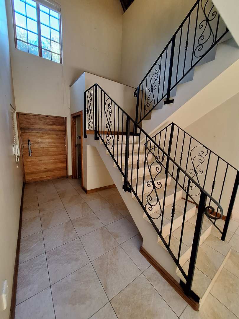 To Let 3 Bedroom Property for Rent in Douglasdale Gauteng