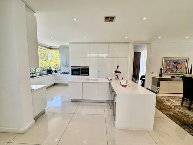 To Let 2 Bedroom Property for Rent in Morningside Gauteng