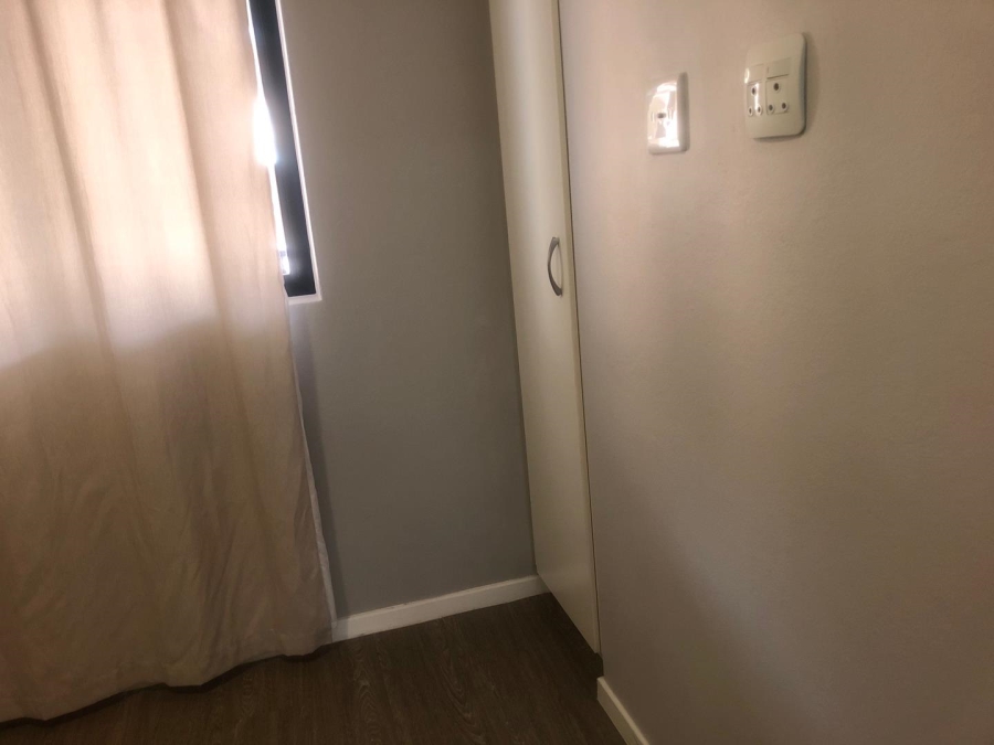 1 Bedroom Property for Sale in Rivonia Gauteng